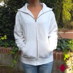 Sudadera mujer, blanca. Japonesa, gris. Toofeel moda alternativa