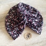 Modelo Turbante multipostura. Estampado 12. Toofeel