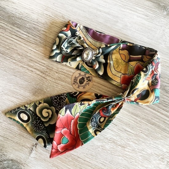 Pañuelo multipostura. Estampado 18. Toofeel moda alternativa